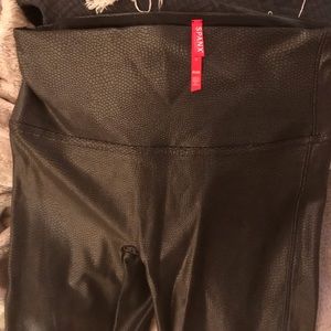 COPY - Spanx Faux Leather Croc Leggings
